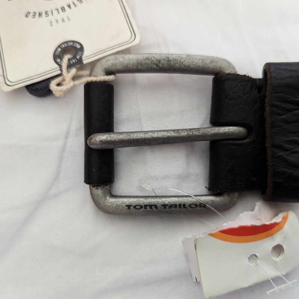 Belt - Picture 2 of 3